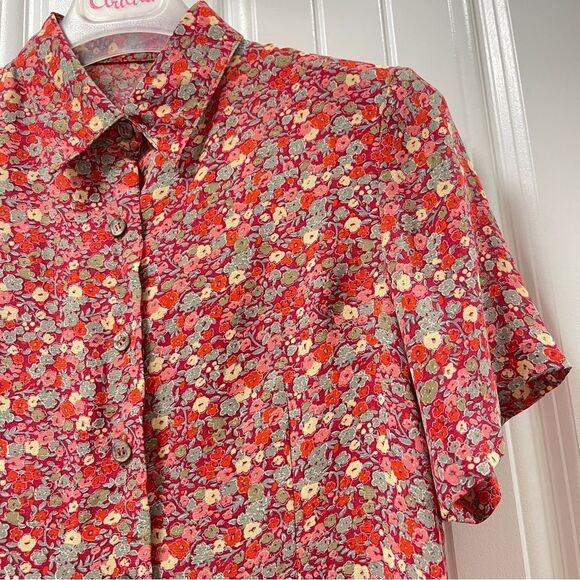 Vintage Floral Button-Up Blouse Red - Picture 5 of 10